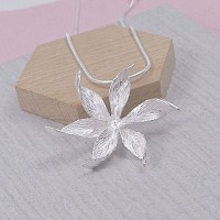 Silver Starflower Pendant
